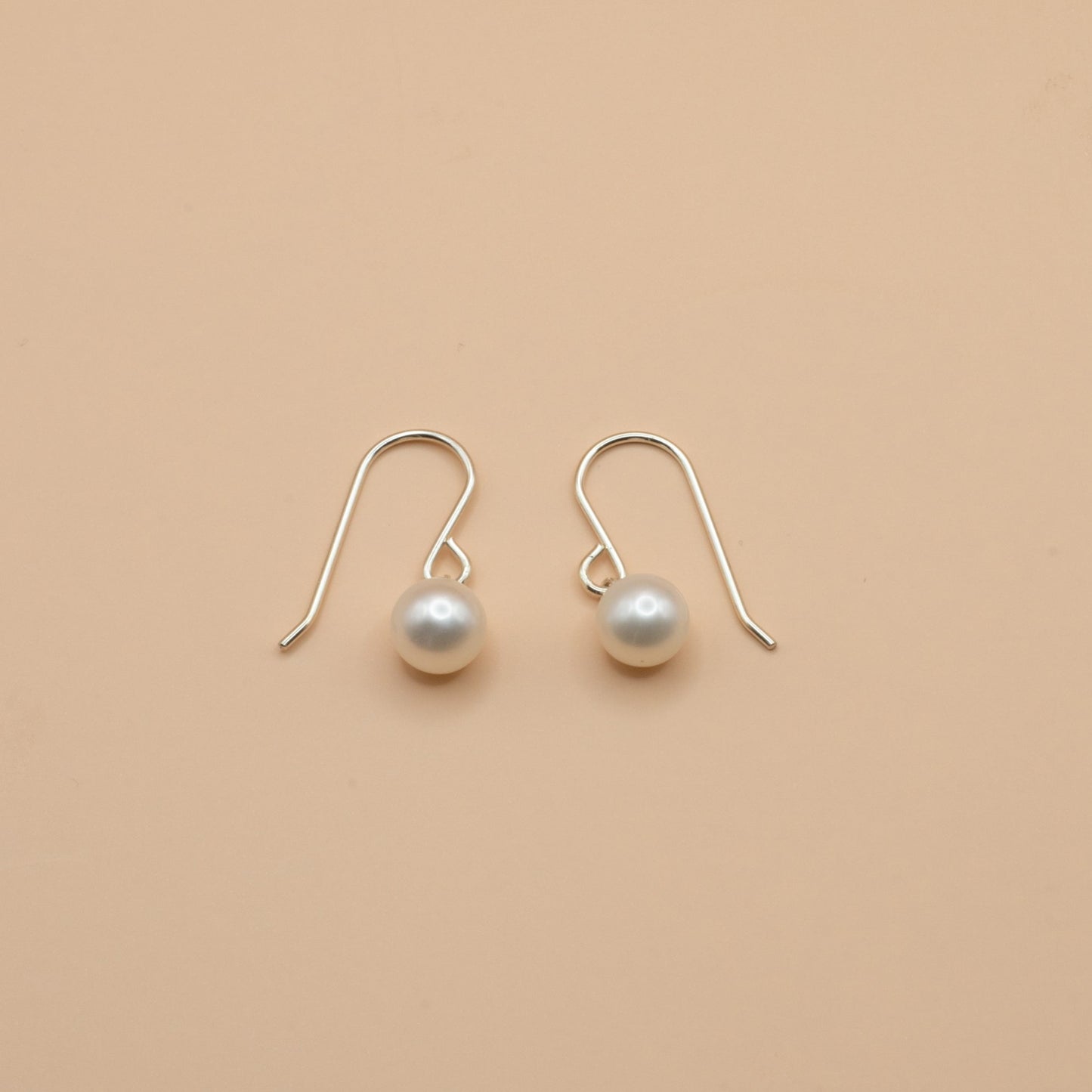 6-6.5mm pearl fish hook earrings